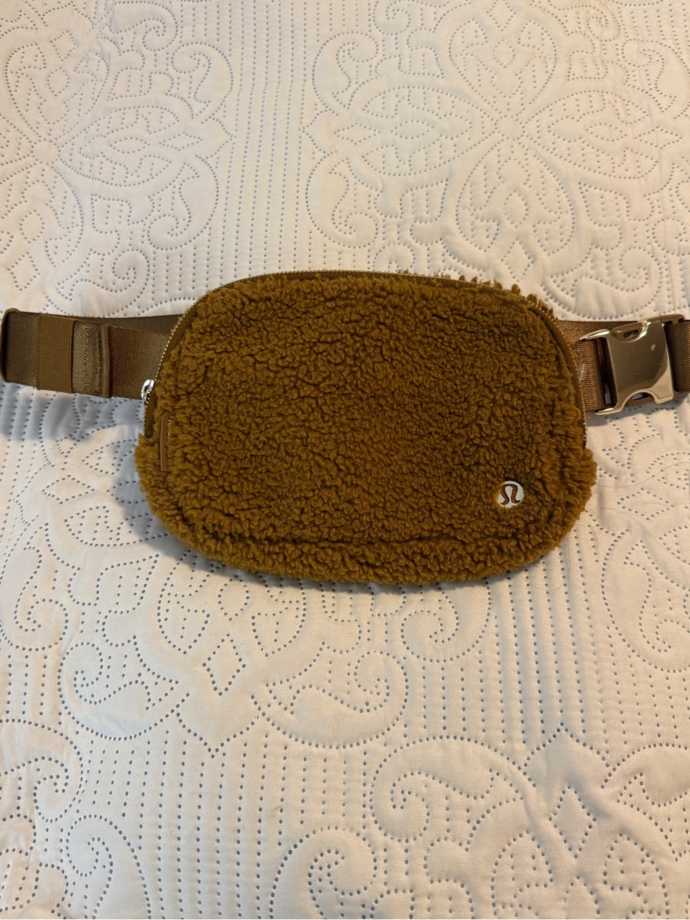 Lululemon Everywhere Belt Bag Crossbody In Burnt Caramel Excellent Sherpa Fleece